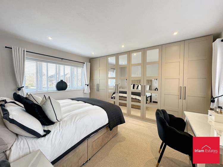 Images for 1 Queensway, Irlam, Manchester EAID:f9612e08aa9db763e9b9345859e1a61a BID:1
