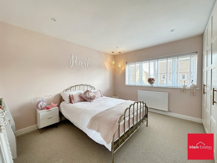 Images for 1 Queensway, Irlam, Manchester EAID:f9612e08aa9db763e9b9345859e1a61a BID:1