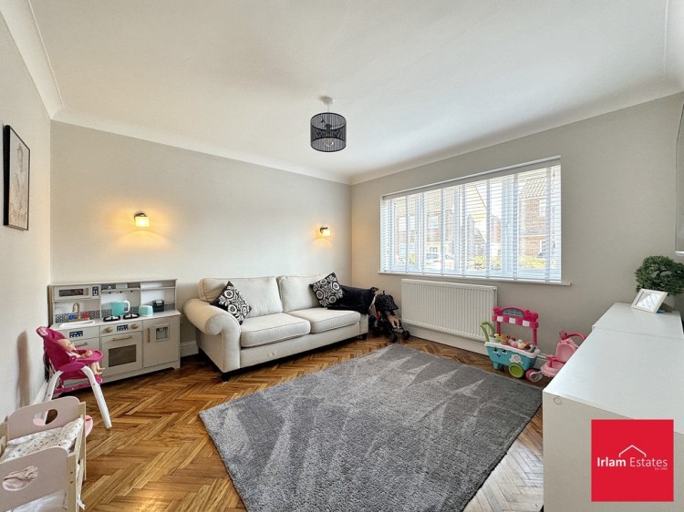 Images for 1 Queensway, Irlam, Manchester EAID:f9612e08aa9db763e9b9345859e1a61a BID:1