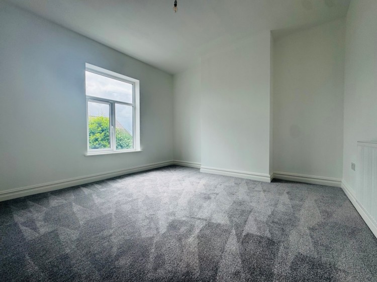 Images for Longmead Road, Salford EAID:f9612e08aa9db763e9b9345859e1a61a BID:1