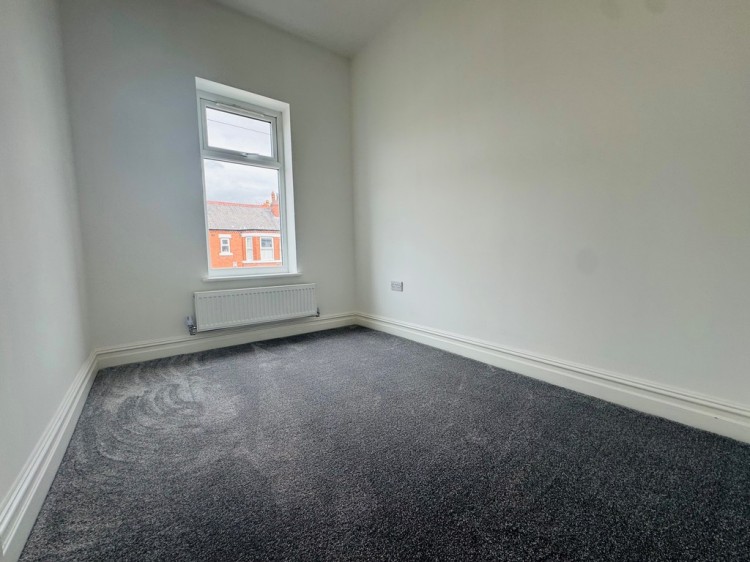 Images for Longmead Road, Salford EAID:f9612e08aa9db763e9b9345859e1a61a BID:1