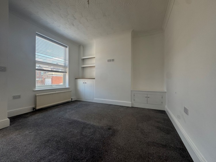Images for 1 Clifton Drive, Swinton EAID:f9612e08aa9db763e9b9345859e1a61a BID:1