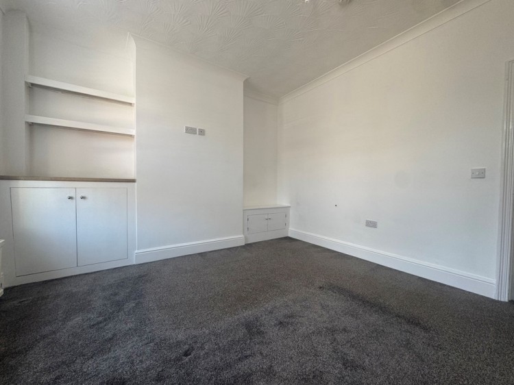 Images for 1 Clifton Drive, Swinton EAID:f9612e08aa9db763e9b9345859e1a61a BID:1