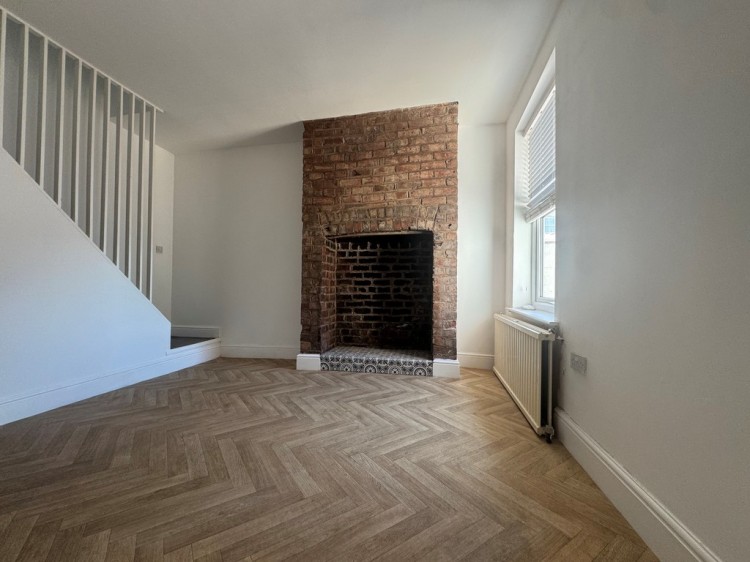 Images for 1 Clifton Drive, Swinton EAID:f9612e08aa9db763e9b9345859e1a61a BID:1