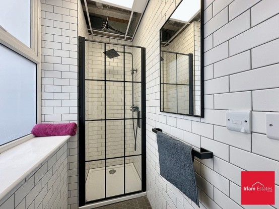 Images for Salford Quays, Salford EAID:f9612e08aa9db763e9b9345859e1a61a BID:1