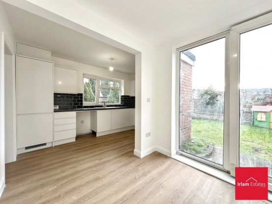 Images for Lawn Drive, Swinton EAID:f9612e08aa9db763e9b9345859e1a61a BID:1