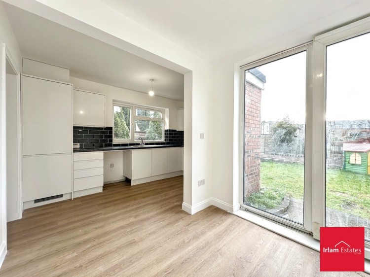 Images for Lawn Drive, Swinton EAID:f9612e08aa9db763e9b9345859e1a61a BID:1