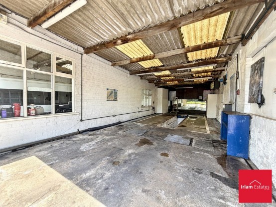 Images for Eccles, Manchester EAID:f9612e08aa9db763e9b9345859e1a61a BID:1
