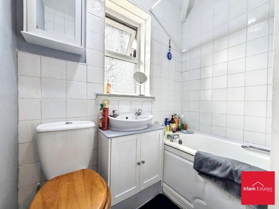 Images for Princes Avenue, Irlam, M44 EAID:3405264228 BID:2714ea13-4875-41c2-9250-130c9b5cb2ff