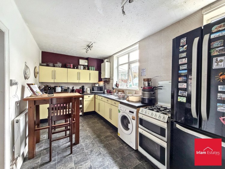 Images for Princes Avenue, Irlam, M44 EAID:3405264228 BID:2714ea13-4875-41c2-9250-130c9b5cb2ff