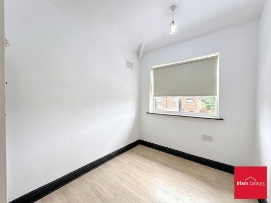 Images for Princes Avenue, Irlam, M44 EAID:3405264228 BID:2714ea13-4875-41c2-9250-130c9b5cb2ff