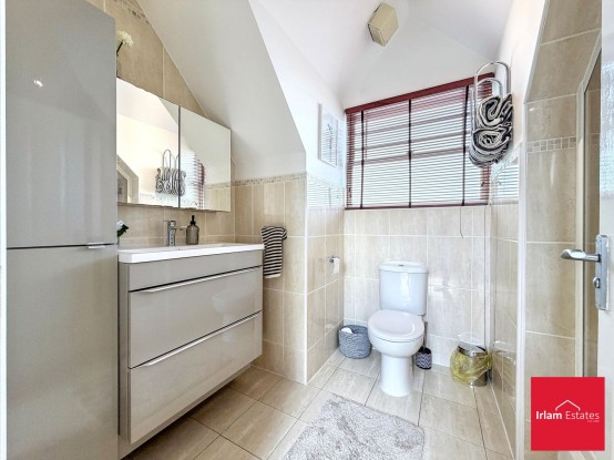 Images for Rixtonleys Drive, Irlam, M44 EAID:3405264228 BID:2714ea13-4875-41c2-9250-130c9b5cb2ff