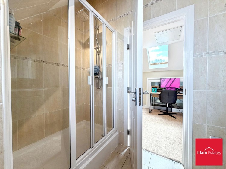 Images for Rixtonleys Drive, Irlam, M44 EAID:3405264228 BID:2714ea13-4875-41c2-9250-130c9b5cb2ff