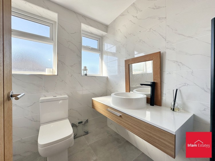 Images for Roscoe Road, Irlam, M44 EAID:3405264228 BID:2714ea13-4875-41c2-9250-130c9b5cb2ff