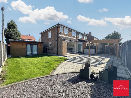 Images for Roscoe Road, Irlam, M44 EAID:3405264228 BID:2714ea13-4875-41c2-9250-130c9b5cb2ff
