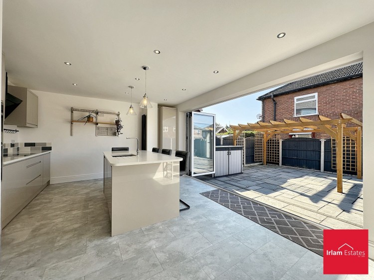 Images for Roscoe Road, Irlam, M44 EAID:3405264228 BID:2714ea13-4875-41c2-9250-130c9b5cb2ff