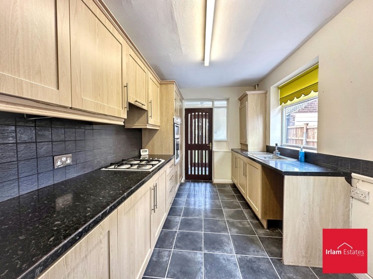 Images for Broadway, Irlam, M44 EAID:3405264228 BID:2714ea13-4875-41c2-9250-130c9b5cb2ff