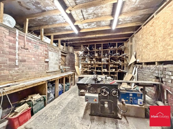 Images for Liverpool Road, Irlam, M44 EAID:3405264228 BID:2714ea13-4875-41c2-9250-130c9b5cb2ff