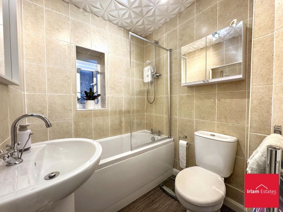 Images for Alexandra Road, Eccles, M30 EAID:3405264228 BID:2714ea13-4875-41c2-9250-130c9b5cb2ff