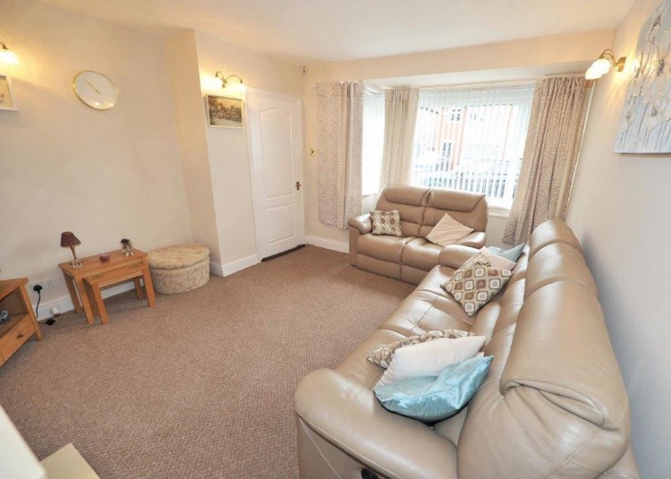 Images for Harewood Road, Irlam, M44 EAID:3405264228 BID:2714ea13-4875-41c2-9250-130c9b5cb2ff