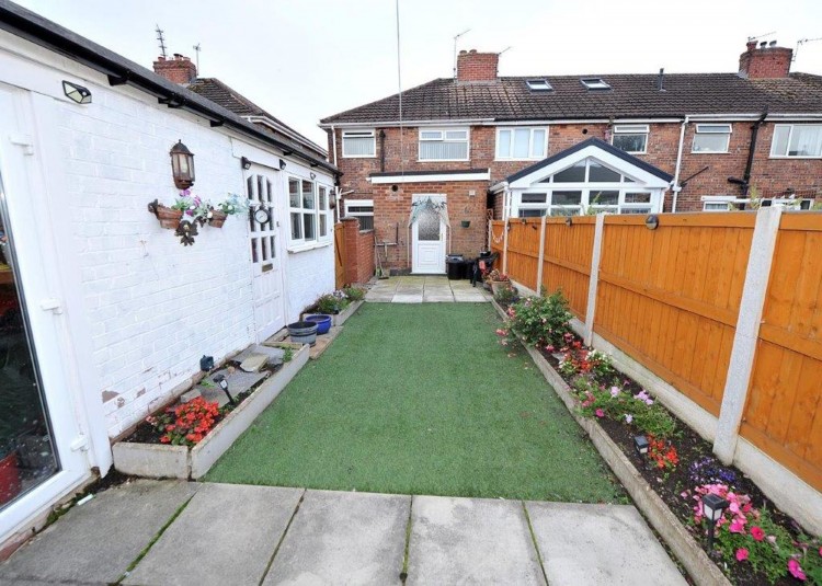 Images for Harewood Road, Irlam, M44 EAID:3405264228 BID:2714ea13-4875-41c2-9250-130c9b5cb2ff