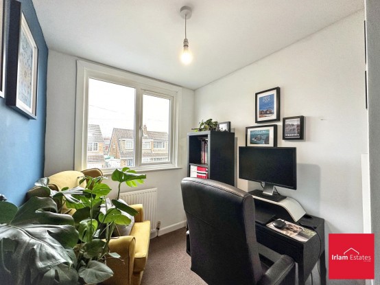 Images for Farnham Drive, Irlam, M44 EAID:3405264228 BID:2714ea13-4875-41c2-9250-130c9b5cb2ff