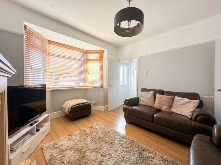 Images for Belgrave Road, Cadishead, M44 EAID:3405264228 BID:2714ea13-4875-41c2-9250-130c9b5cb2ff