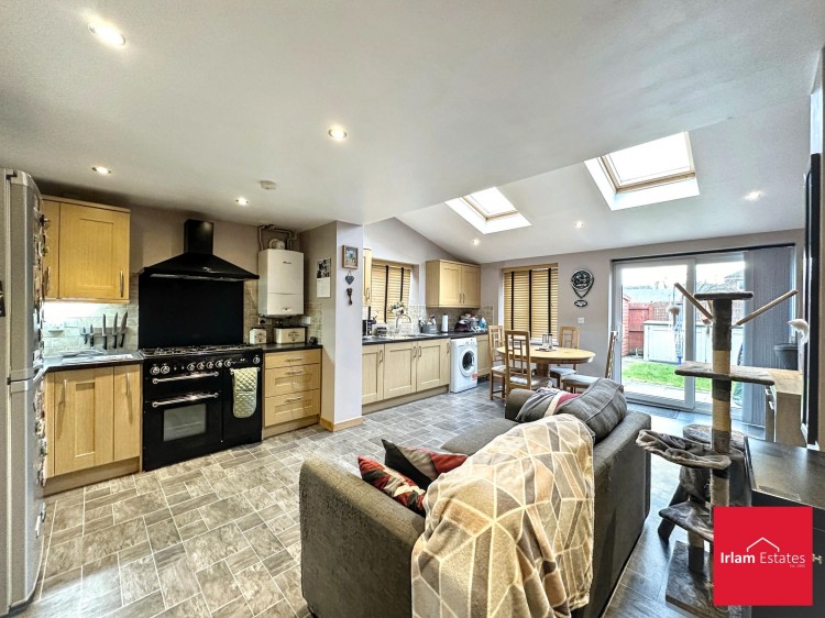 Images for Rixtonleys Drive, Irlam, M44 EAID:3405264228 BID:2714ea13-4875-41c2-9250-130c9b5cb2ff