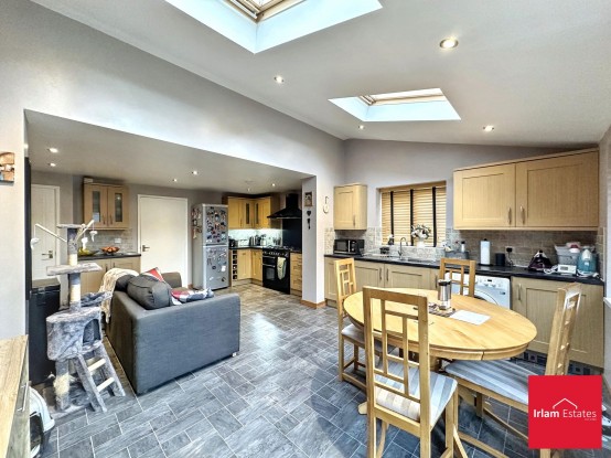 Images for Rixtonleys Drive, Irlam, M44 EAID:3405264228 BID:2714ea13-4875-41c2-9250-130c9b5cb2ff