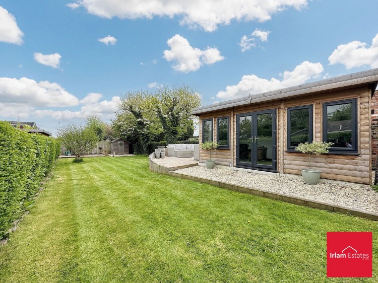 Images for Manchester Road, Rixton, WA3 EAID:3405264228 BID:2714ea13-4875-41c2-9250-130c9b5cb2ff