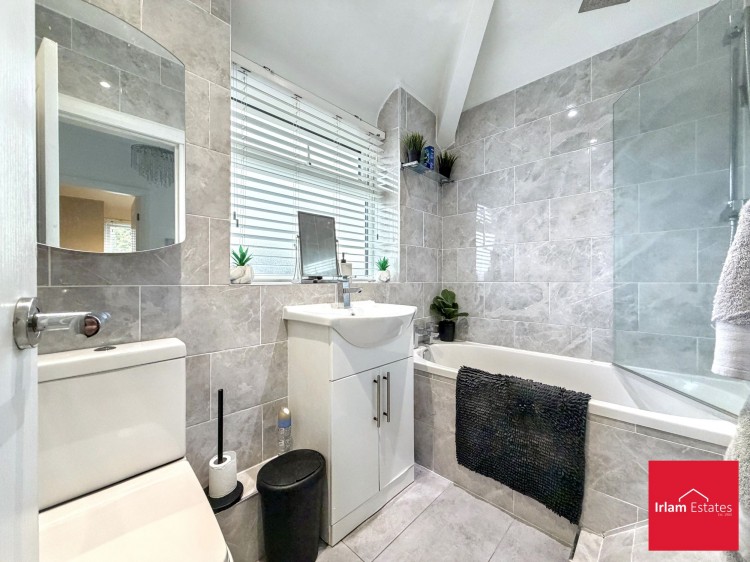 Images for Windsor Avenue, Irlam, M44 EAID:3405264228 BID:2714ea13-4875-41c2-9250-130c9b5cb2ff