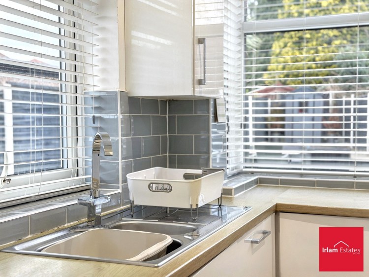 Images for Windsor Avenue, Irlam, M44 EAID:3405264228 BID:2714ea13-4875-41c2-9250-130c9b5cb2ff