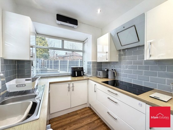 Images for Windsor Avenue, Irlam, M44 EAID:3405264228 BID:2714ea13-4875-41c2-9250-130c9b5cb2ff