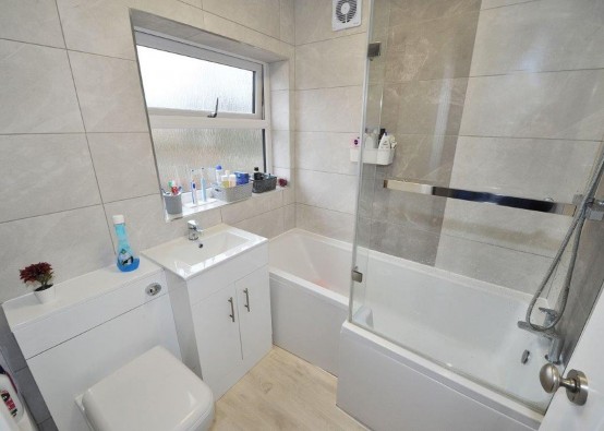 Images for Warwick Road, Cadishead, M44 EAID:3405264228 BID:2714ea13-4875-41c2-9250-130c9b5cb2ff