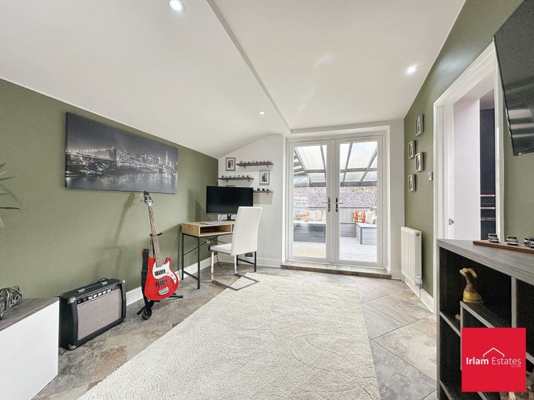 Images for Eldon Road, Irlam, M44 EAID:3405264228 BID:2714ea13-4875-41c2-9250-130c9b5cb2ff