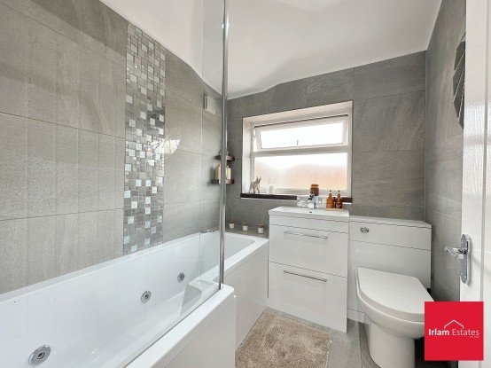 Images for Eldon Road, Irlam, M44 EAID:3405264228 BID:2714ea13-4875-41c2-9250-130c9b5cb2ff