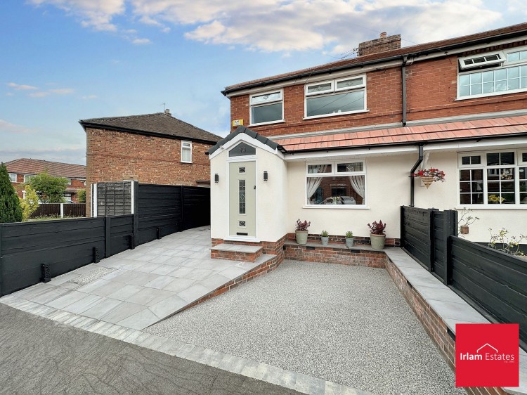 Images for Eldon Road, Irlam, M44 EAID:3405264228 BID:2714ea13-4875-41c2-9250-130c9b5cb2ff