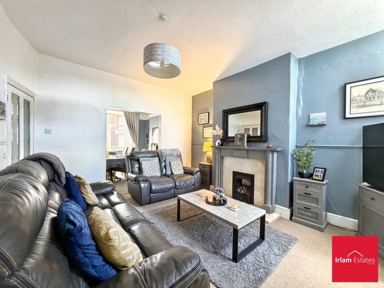 Images for Victoria Road, Irlam, M44 EAID:3405264228 BID:2714ea13-4875-41c2-9250-130c9b5cb2ff