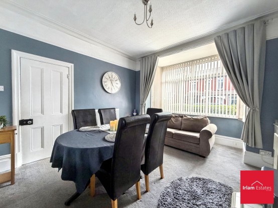 Images for Victoria Road, Irlam, M44 EAID:3405264228 BID:2714ea13-4875-41c2-9250-130c9b5cb2ff