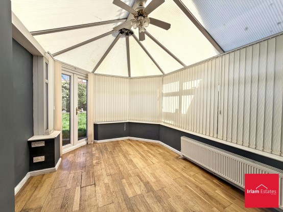 Images for Kingsway, Swinton, M27 EAID:3405264228 BID:2714ea13-4875-41c2-9250-130c9b5cb2ff