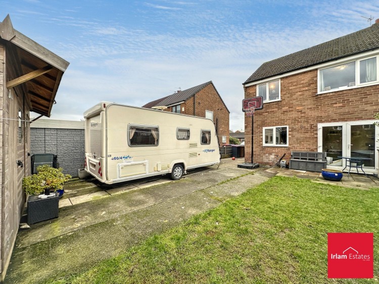 Images for Exeter Drive, Irlam, M44 EAID:3405264228 BID:2714ea13-4875-41c2-9250-130c9b5cb2ff