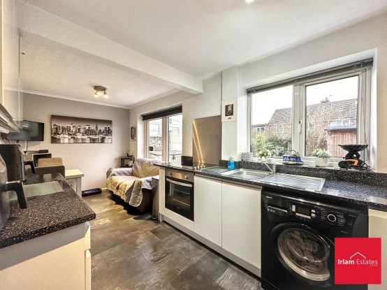 Images for Exeter Drive, Irlam, M44 EAID:3405264228 BID:2714ea13-4875-41c2-9250-130c9b5cb2ff