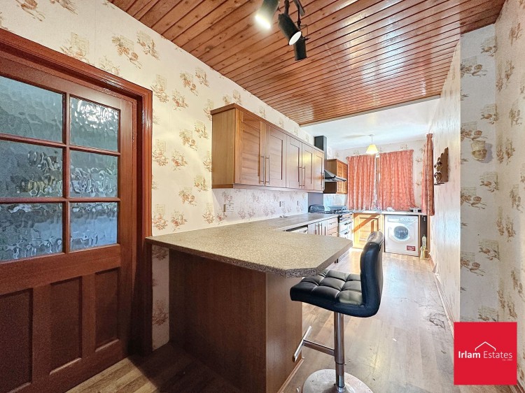 Images for Aldermere Crescent, Urmston, M41 EAID:3405264228 BID:2714ea13-4875-41c2-9250-130c9b5cb2ff