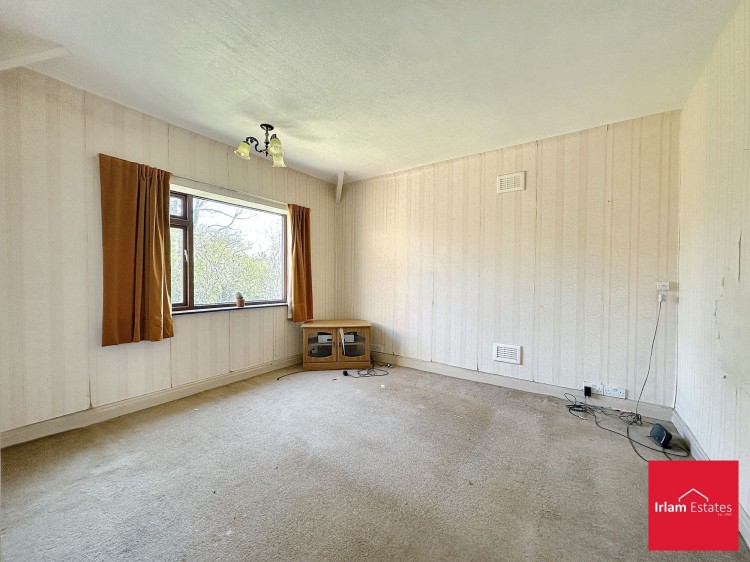 Images for Aldermere Crescent, Urmston, M41 EAID:3405264228 BID:2714ea13-4875-41c2-9250-130c9b5cb2ff