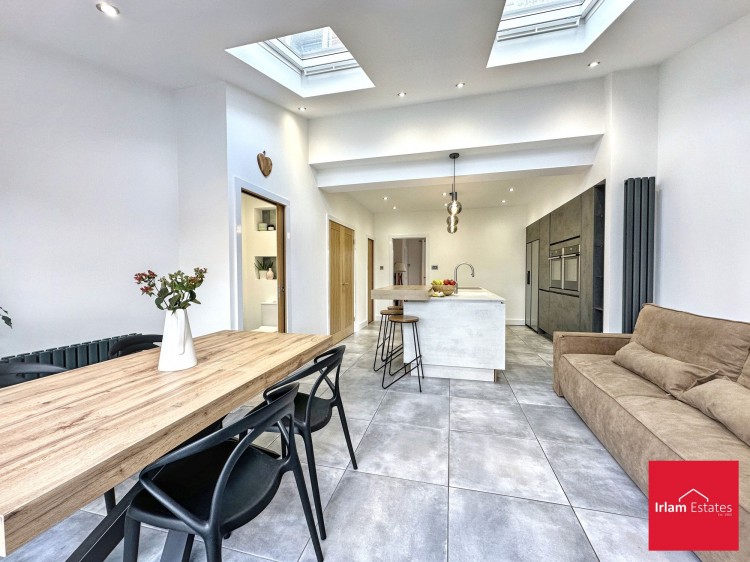 Images for Warwick Road, Cadishead, M44 EAID:3405264228 BID:2714ea13-4875-41c2-9250-130c9b5cb2ff