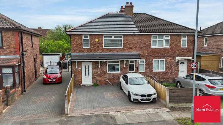 Images for The Crescent, Irlam, M44 EAID:3405264228 BID:2714ea13-4875-41c2-9250-130c9b5cb2ff