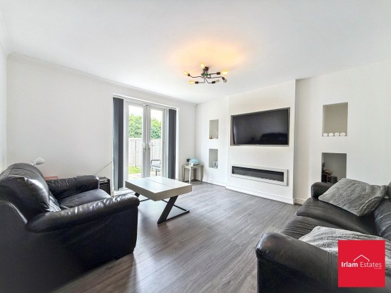 Images for The Crescent, Irlam, M44 EAID:3405264228 BID:2714ea13-4875-41c2-9250-130c9b5cb2ff