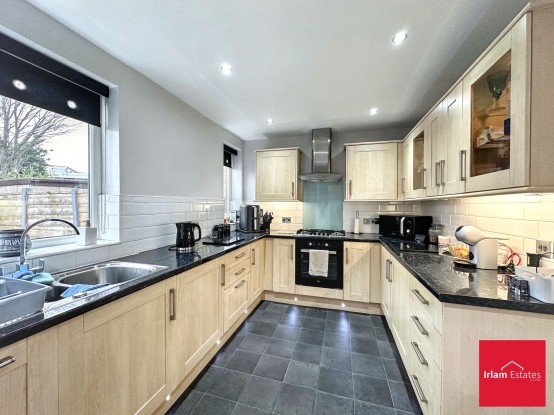 Images for Nelson Drive, Cadishead, M44 EAID:3405264228 BID:2714ea13-4875-41c2-9250-130c9b5cb2ff