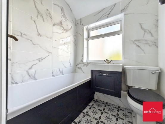 Images for Glen Avenue, Worsley, M28 EAID:3405264228 BID:2714ea13-4875-41c2-9250-130c9b5cb2ff