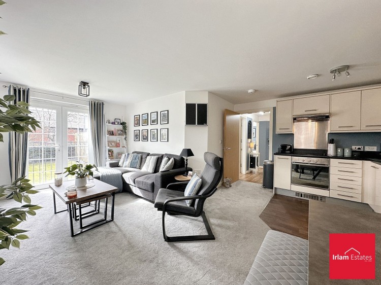 Images for Fairhills Road, Irlam, M44 EAID:3405264228 BID:2714ea13-4875-41c2-9250-130c9b5cb2ff